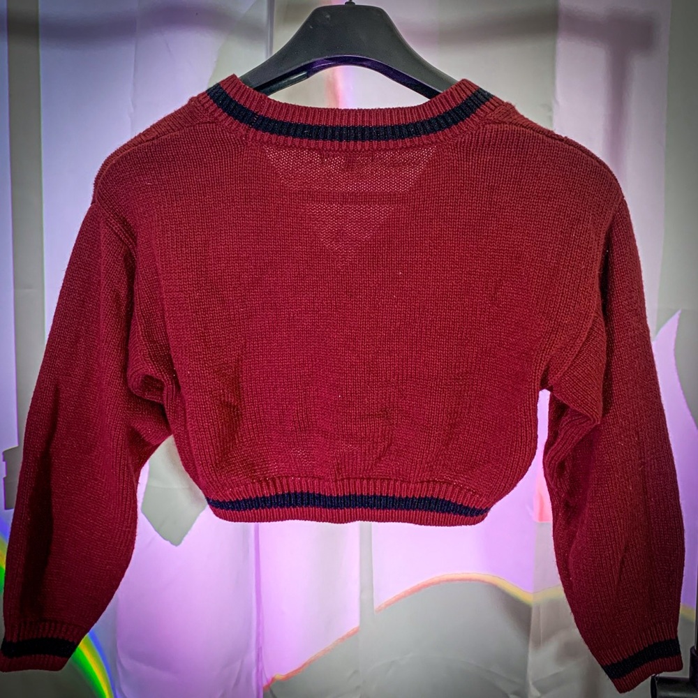 Women’s maroon knitted sweater, women’s medium, long sleeves, brand is Love Tree